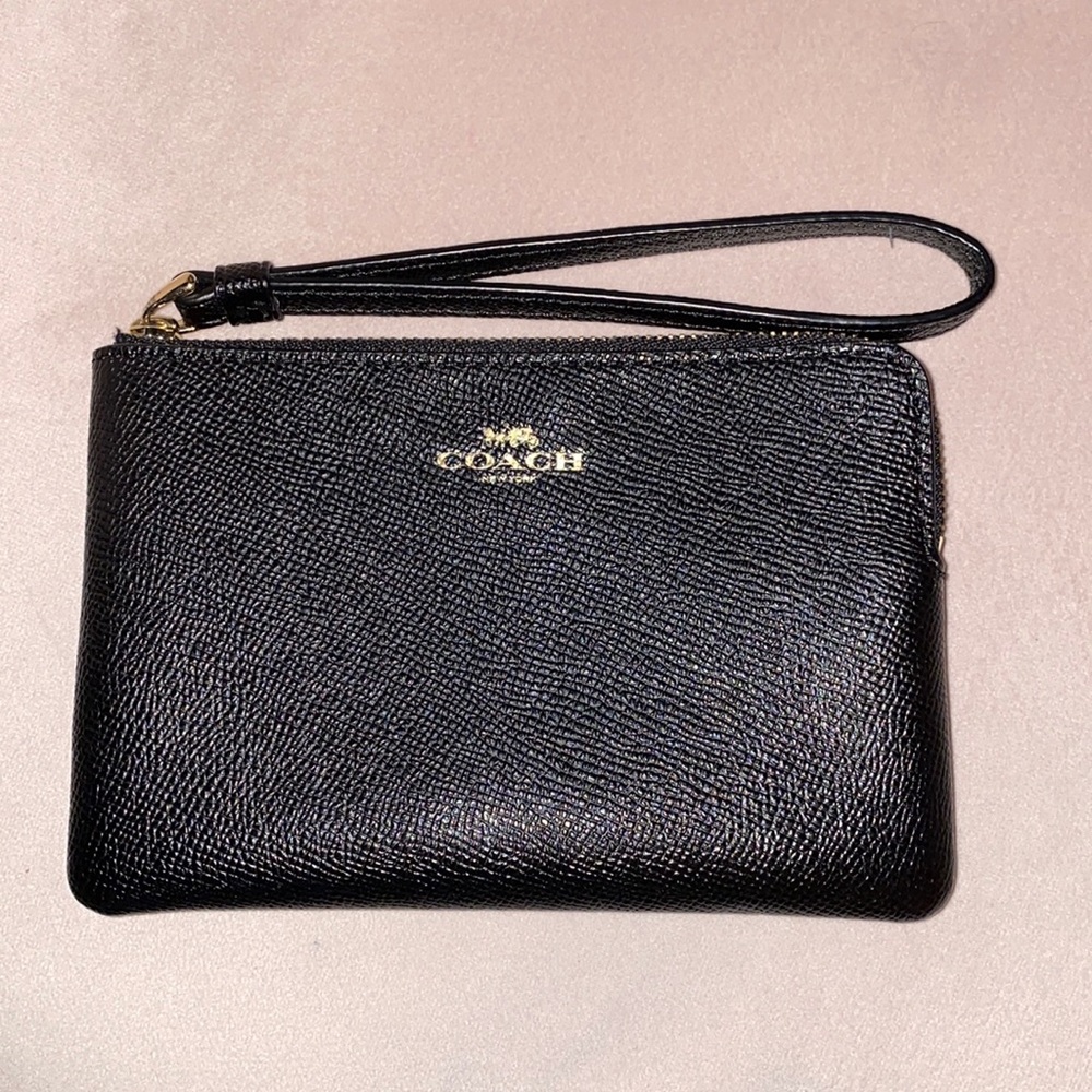 Authentic Coach Leather Wristlet